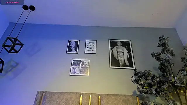 Cloedurant Live XXX Chat