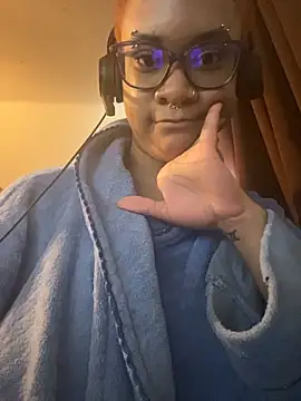 Chatroom XXX en direct de nickytheehawtie