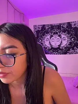 Natsrose Live XXX-chat