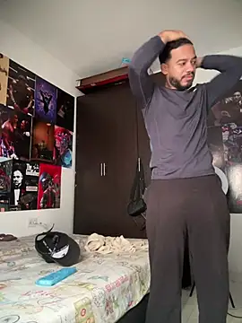 Chat XXX en directo de Kenny_romano