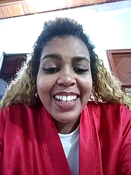 ELLA_KELLY Adlı Modelin Canlı XXX Sohbeti