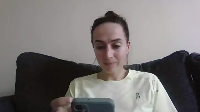 SportyBella_91 即時 XXX 聊天