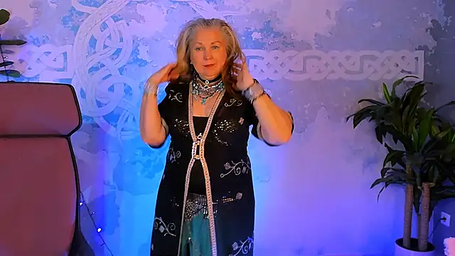 LilaMaharani's Live XXX Chat