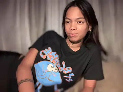 Tsumugi_kagura – Kamerová šou