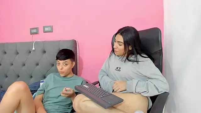 ariloe_quintero: онлайн-секс-чат