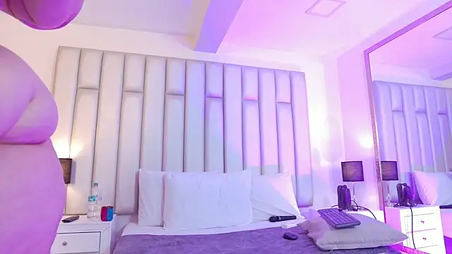 aandreaperez's Webcam Show