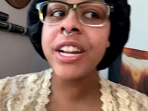 nintendhoe Live XXX-chat