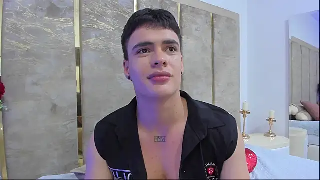 Živý XXX chat BenitoSaenz