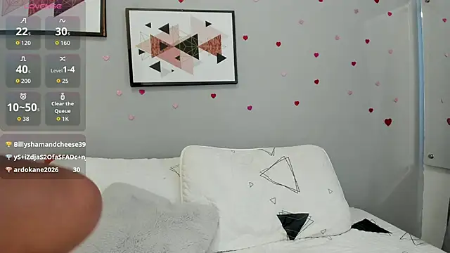 PauleteW10 Chat XXX in diretta