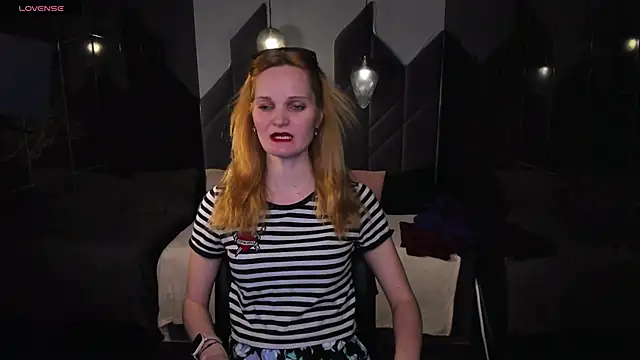 SaraSubtlety Live XXX-Chat