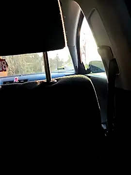 Chat +18 de Yolinga205 ao vivo