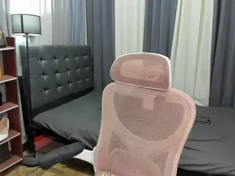 TinyCock_Rein Pertunjukan Webcam