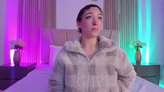 Victoria_Beaumont: απευθείας συνομιλία ΧΧΧ