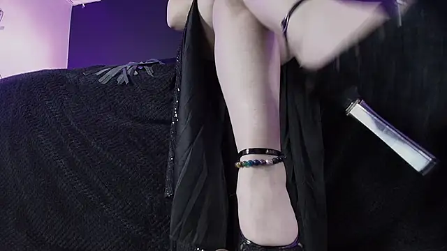 _Jade_16 Live XXX-Chat