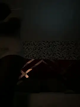 AndyCalifornia1: απευθείας συνομιλία ΧΧΧ