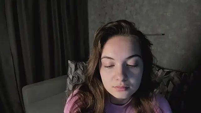 KristinaLoison 现场XXX聊天