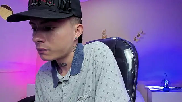 Nascary_Fox 现场XXX聊天