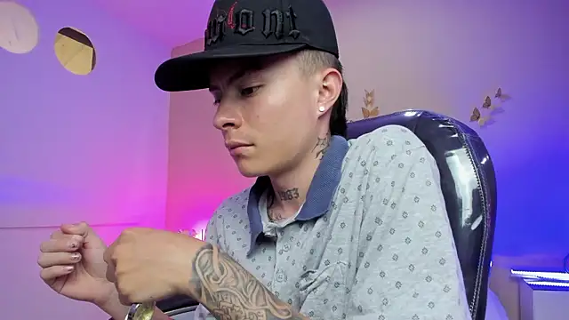 Nascary_Fox Live XXX-Chat