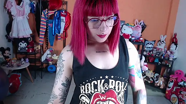 MissMiia2 Chat XXX live