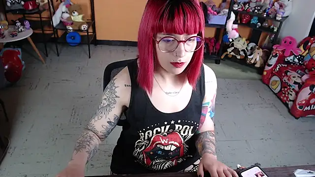 MissMiia2のライブXXXチャット