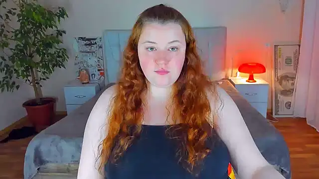 PolinaSalvatoreのライブXXXチャット