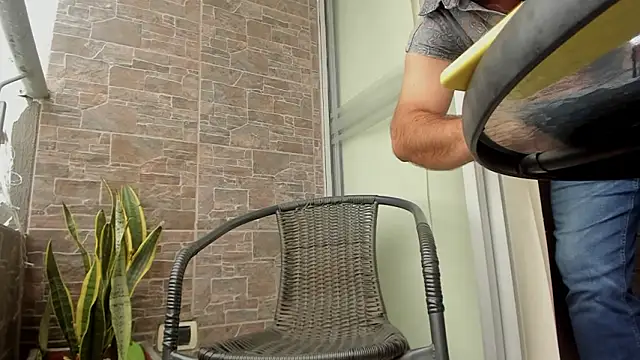 Maxi_thebig_daddy 即時 XXX 聊天