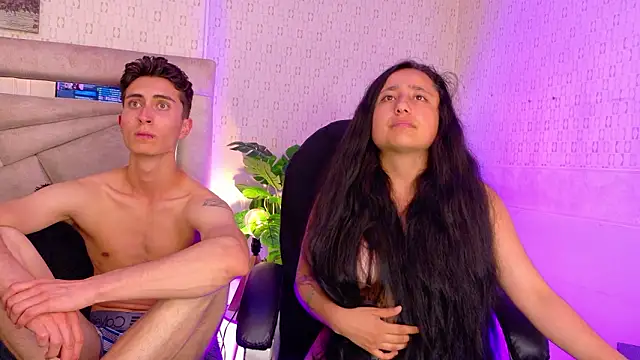 sammy_and_ithan live XXX chat