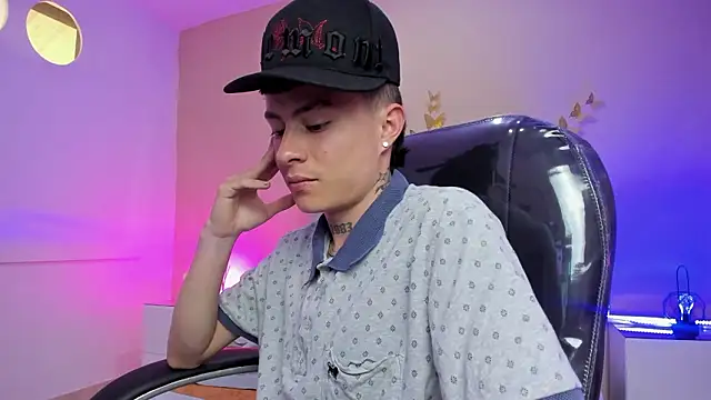 عرض كام Nascary_Fox