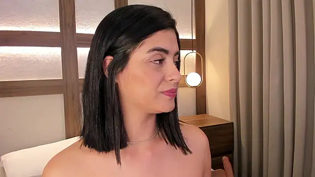 SarhaVega 现场XXX聊天