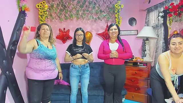 lesbiancuple লাইভ XXX চ্যাট