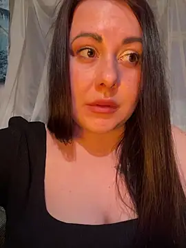 DaisyStreet: απευθείας συνομιλία ΧΧΧ