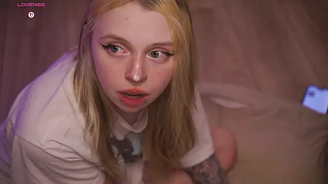 ElvenQueen 网络视讯表演