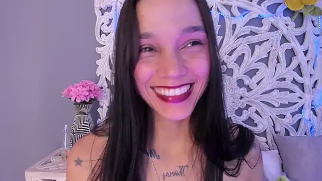 Czat XXX na żywo – loraineblake