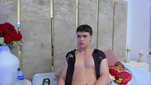 Živý XXX chat BenitoSaenz