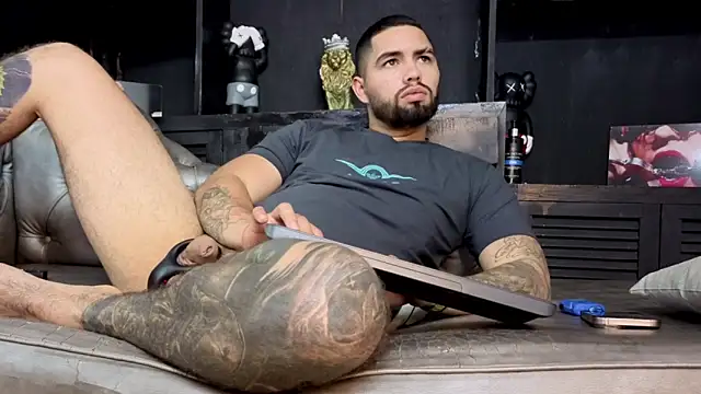 matteosantos Chat XXX in diretta