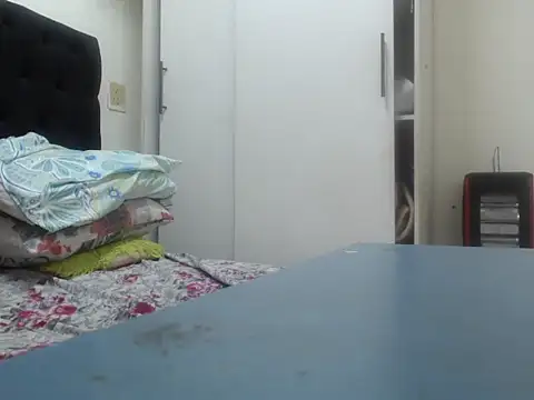 BootySoYummyX Adlı Modelin Canlı XXX Sohbeti