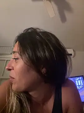 Show de Gipoltergeist na webcam