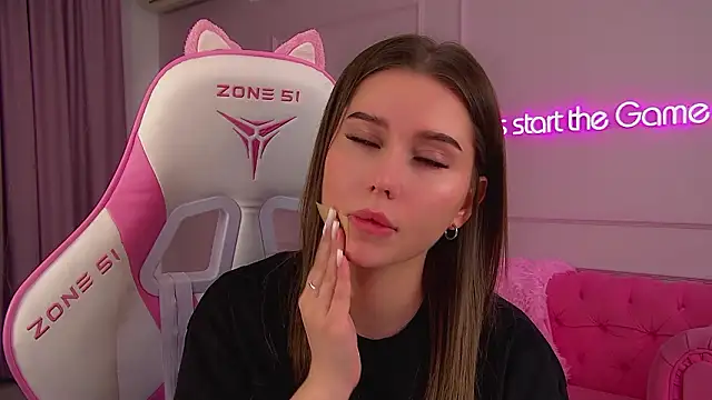 Chat +18 de DianaVert ao vivo