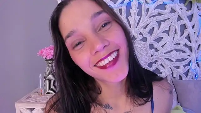 Živý XXX chat loraineblake