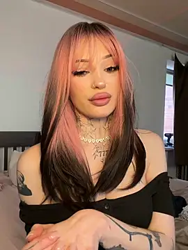 madelinexx's Live XXX Chat