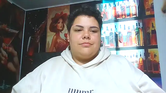 Hailey_Curvy's Webcam Show