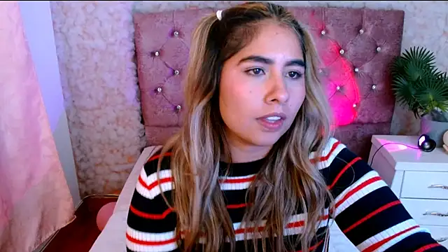 Sofiazaf_ 라이브 XXX 채팅