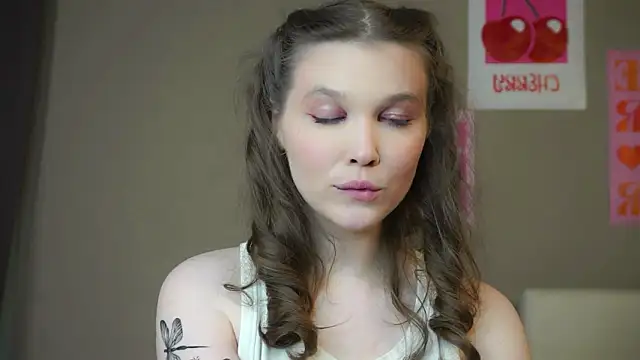 NicoleBryd's Live XXX Chat