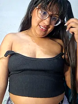 ZaidaWet Adlı Modelin Canlı XXX Sohbeti