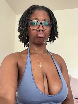 mochamimi Adlı Modelin Canlı XXX Sohbeti