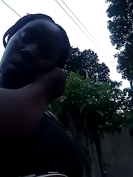 Chatroom XXX en direct de Swit_virgin22