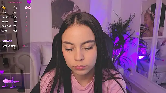 Aleejaa__: онлайн-секс-чат