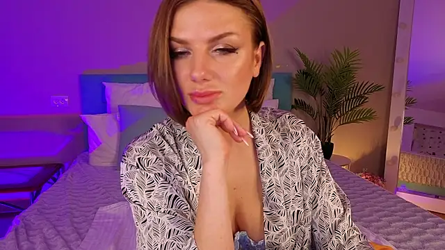 Show modela Candyyy____ na web-kameri