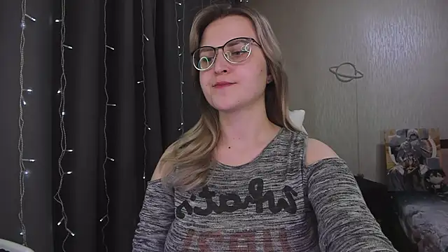 XXX chat uživo modela MissBrightShine