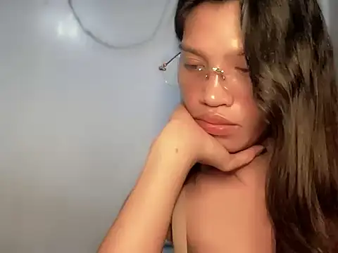 Yourgoddess_jayve Pertunjukan Webcam